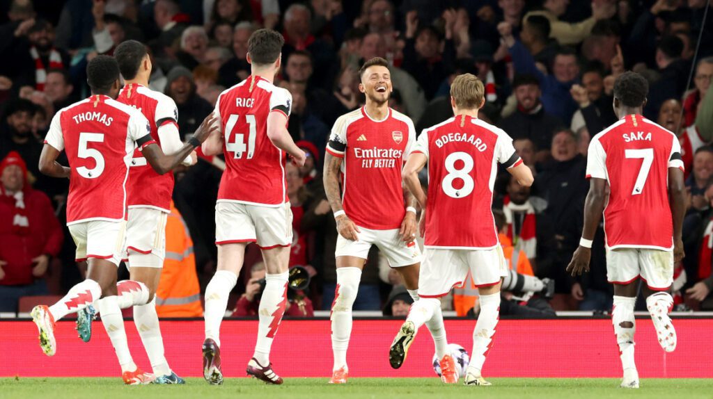 Arsenal le da una goleada al Chelsea Puede ganar la Premier League