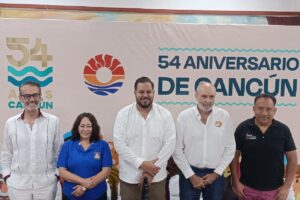 Festejos del 54 aniversario de Cancun 5