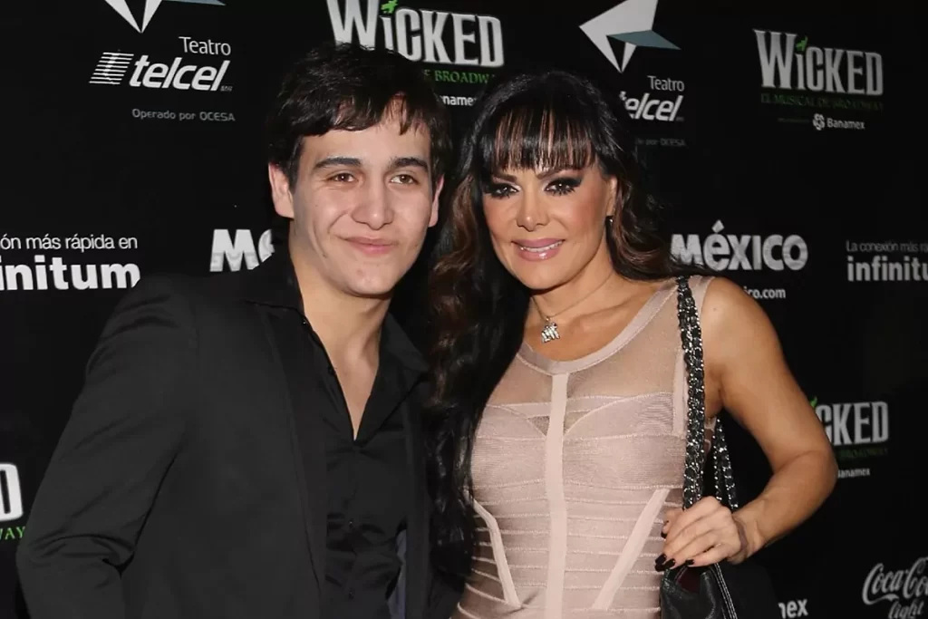 Maribel Guardia recuerda José Julián a un año de su muerte