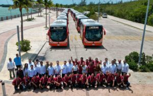 Nuevos camiones en Cancun listos para mejorar el transporte publico