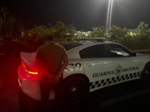 Taxista de Cancun que intento cobrar mil dolares a turista es detenido 1