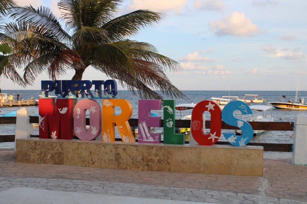 Tianguis Turístico de México en Acapulco con presencia de Puerto Morelos
