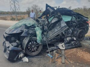 Accidente sobre avenida Chac Mool de Cancún deja 2 lesionados