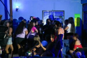 Rescatan a 27 víctimas de explotación sexual en Cancún