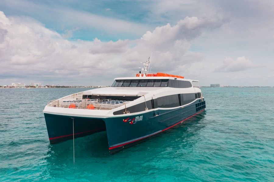 Xcaret Ferry estrena nueva ruta Playa del Carmen - Cozumel