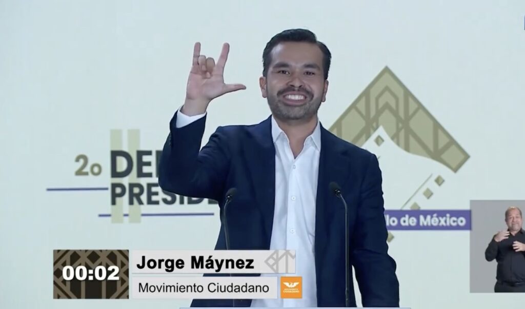 "En mensaje inicial de segundo debate" Vuelve Jorge Álvarez Máynez a usar lengua de señas