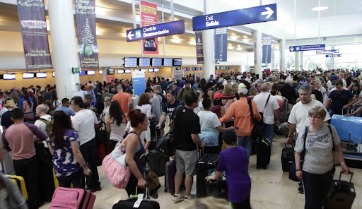 Aeropuertos de Quintana Roo reportaron en Semana Santa hasta 620 vuelos diarios