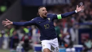 Aseguran que Kylian Mbappe seria presentado el lunes por el Real Madrid