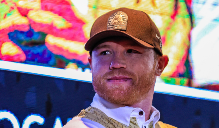 Canelo Álvarez lanza fuertes declaraciones sobre pelea entre Mike Tyson y Jake Paul