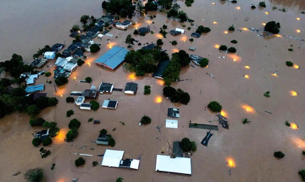 Cerca de 30 muertos en Brasil por tormentas