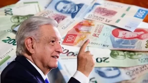 AMLO anuncia incremento de salarios a docentes