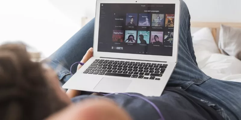 Presentan demanda contra Spotify por millones de regalías no pagadas