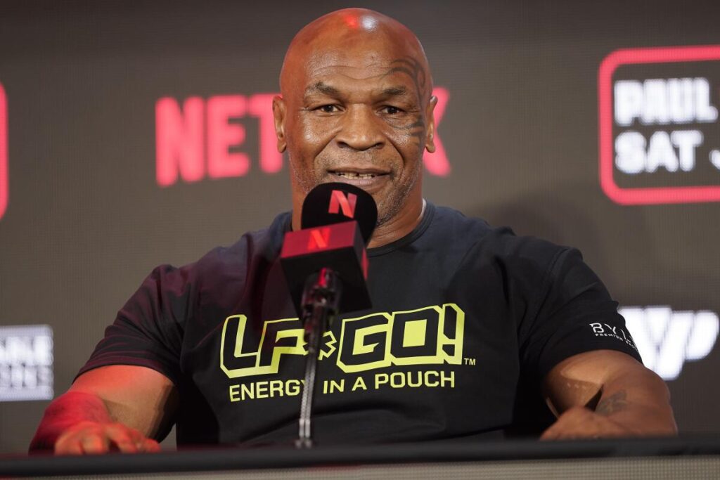 Mike Tyson asegura estar "al 100%" tras emergencia médica