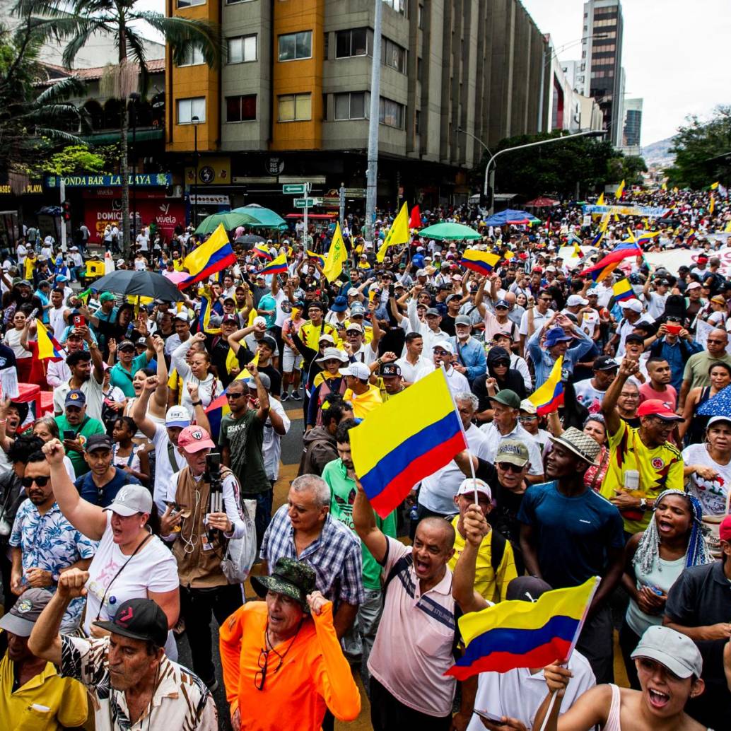 marcha 1 de mayo c24 45000926 20240502002703