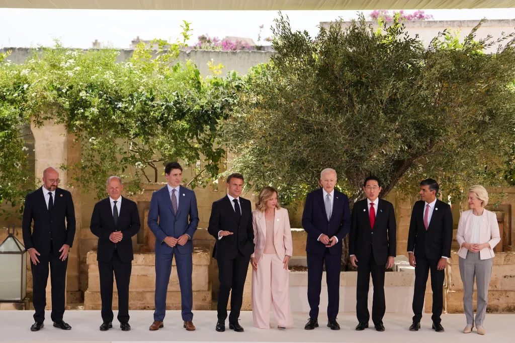 Cumbre del G7 en Italia reveló debilidad de mayoría de líderes participantes