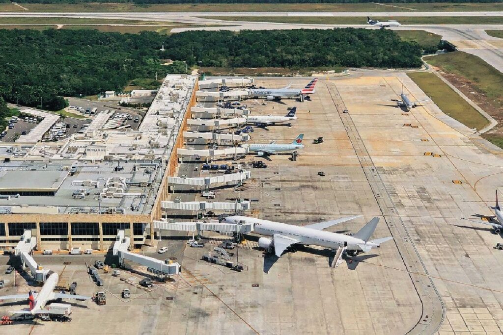 Aeropuerto de Cancún se consolida como líder de conectividad