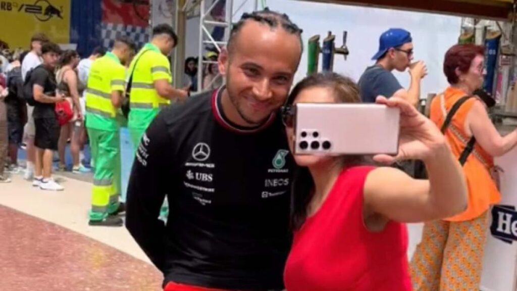 “Causa sensación” Se luce Lewis Hamilton en el Gran Premio de España