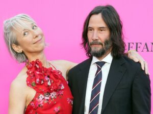 La bella novia de Keanu Reeves