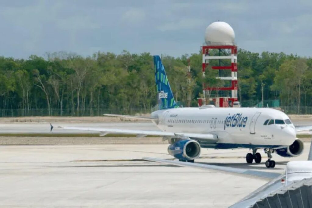 Inaugurado vuelo entre Nueva York y Aeropuerto de Tulum