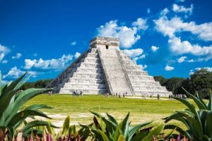 Cierran Chichen Itzá y el Gran Museo por Beryl