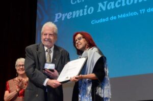 Científicos de la UNAM reciben Premio Nacional de Ciencias