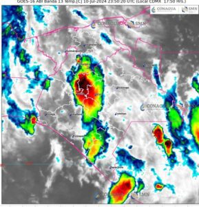 Zona de tormenta se acerca al oriente de Tuxtla Gutiérrez.