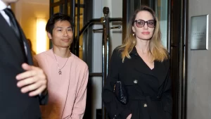 Pax hijo de Angelina Jolie es hospitalizado de urgencia