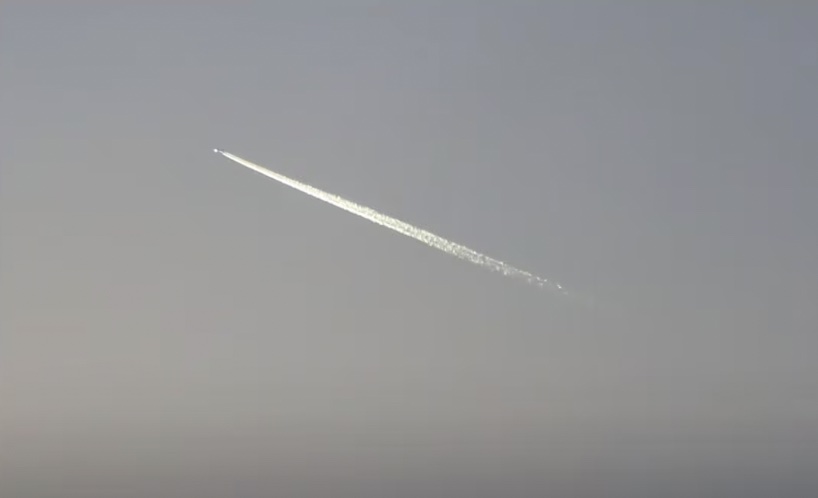 "Impresionante" Cruza meteorito sobre Nueva York antes de desintegrarse