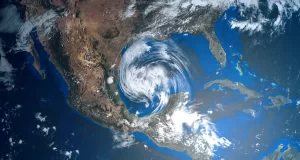 Huracán Beryl alerta a México