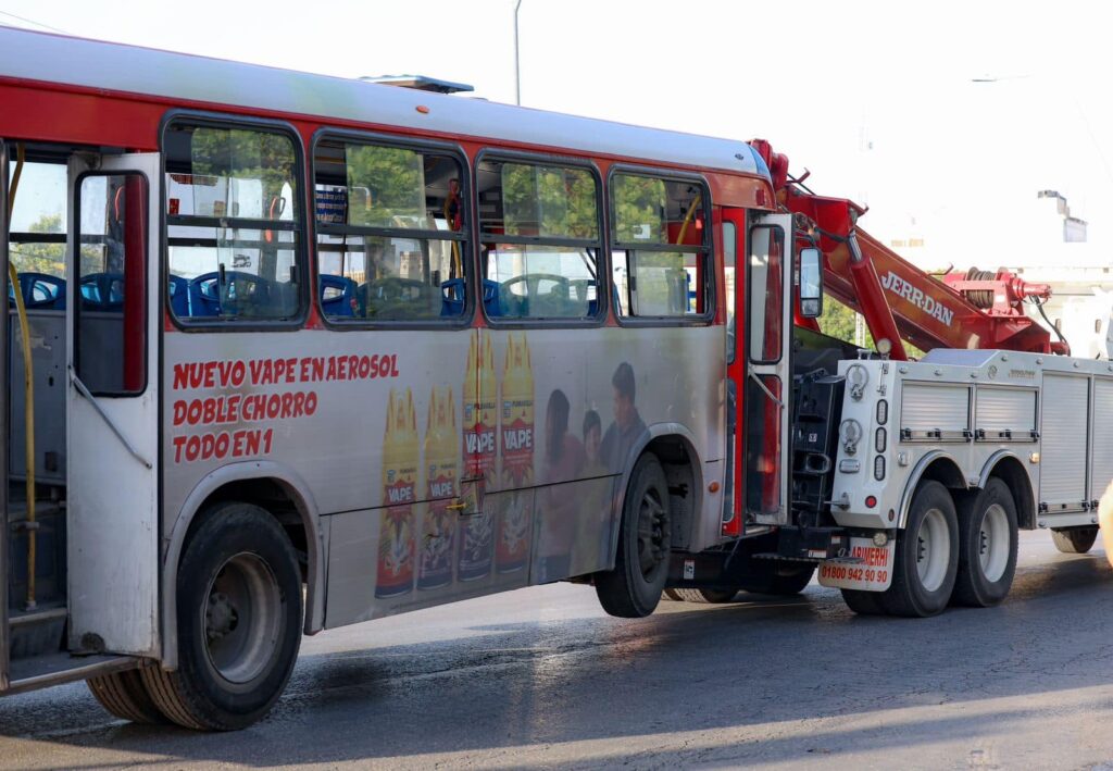 Retiran 4 unidades en operativos contra tarifa no autorizada en Cancún