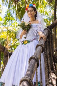 Artesanas mayas crean vestido de novia de la marca HechoEnTulum 10