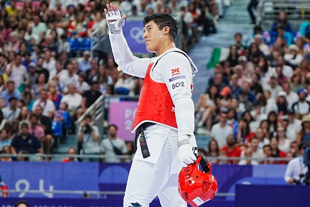 Carlos Sansores cae en París 2024 en la lucha por la medalla de Bronce