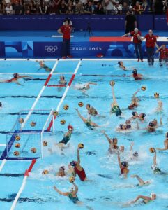 Héctor Vivas, el fotógrafo mexicano que revolucionó la fotografía deportiva en París 2024