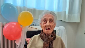 Muere la persona mas grande del mundo con 117 anos de edad