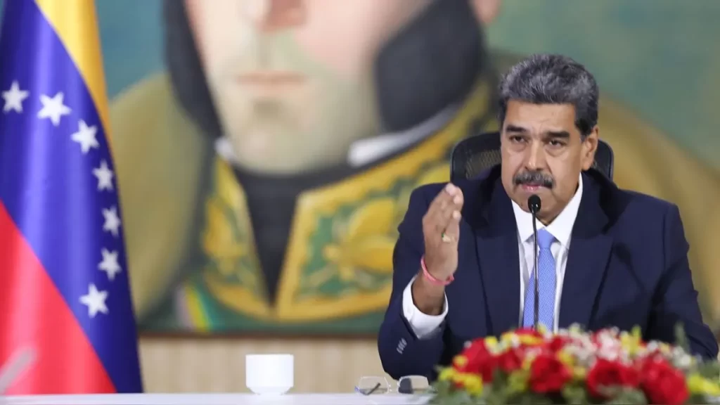 Nicolás Maduro acusa promoción de guerra civil en Venezuela a TikTok