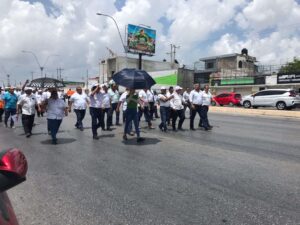 Taxistas de Cancún anuncian manifestación en contra de Uber FOTO CORTESÍA