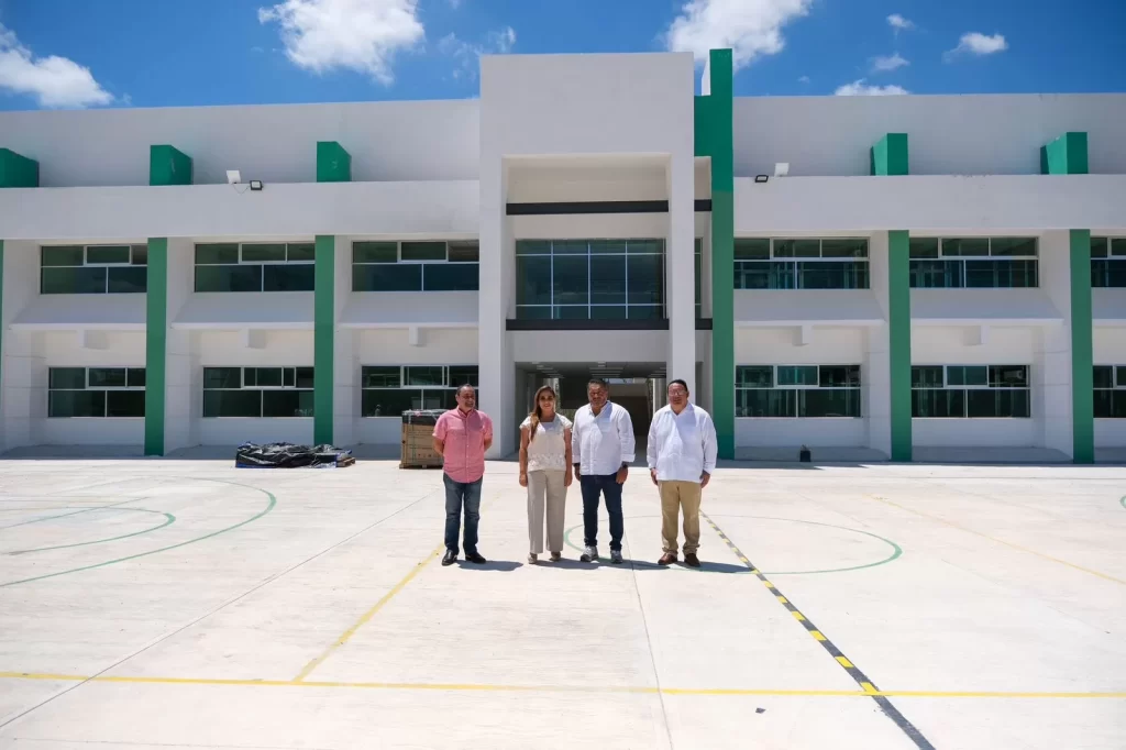 Universidad Tecnológica de Tulum queda inaugurada