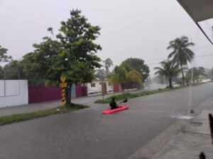 Onda tropical causará fuertes lluvias este fin de semana en México