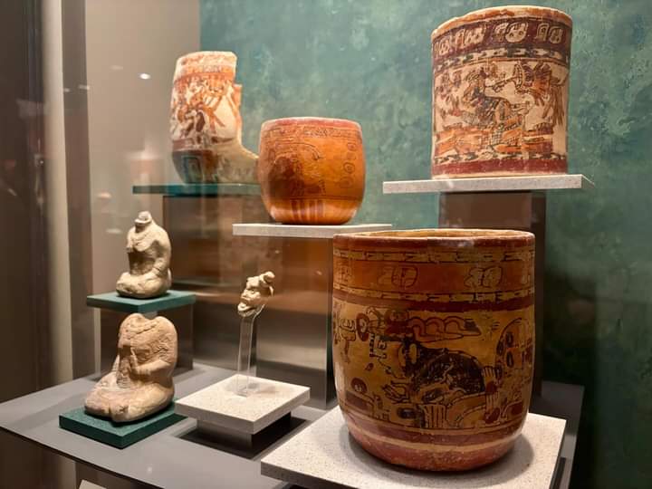 Sala Maya, el lugar que resguarda una importante colección de piezas ancestrales