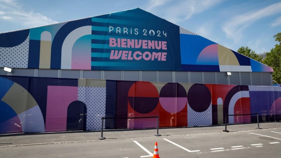 Villa Paralímpica de París 2024 abre sus puertas a atletas