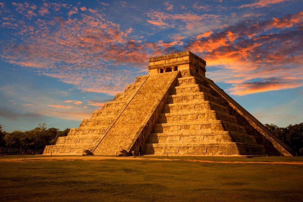 Investigaciones de la UNAM revelan posibles cámaras ocultas en Castillo de Kukulkán de Chichén Itzá