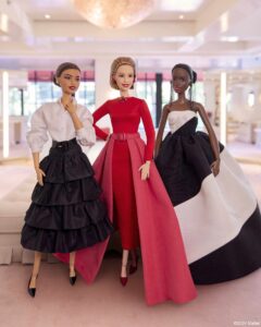 Barbie celebra el legado de Carolina Herrera con una edición especial