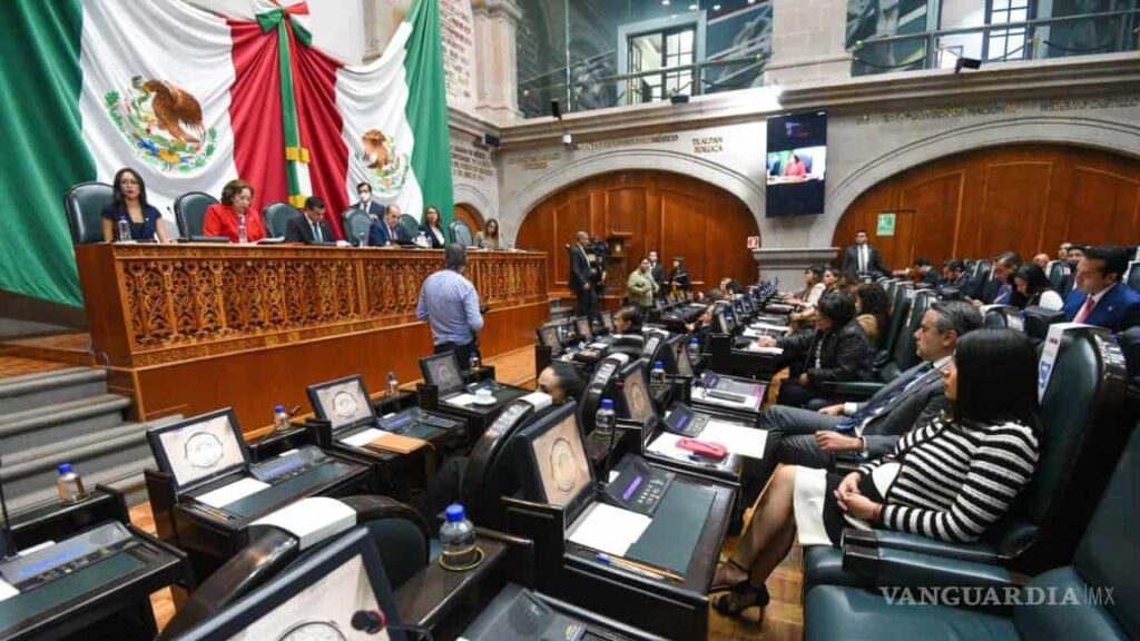 Senado declara 1 de octubre de cada 6 años como día de descanso por toma de posesión presidencial