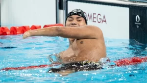 Angel Camacho gana medalla de Plata en natacion para Mexico en Juegos Paralimpicos Paris 2024