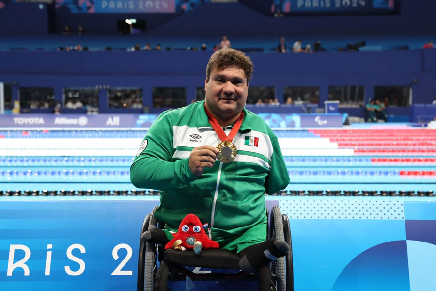 Arnulfo Castorena: de perder a sus padres a ganar oro en Juegos Paralímpicos