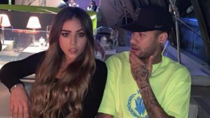 Danna Paola revela breve romance con Neymar