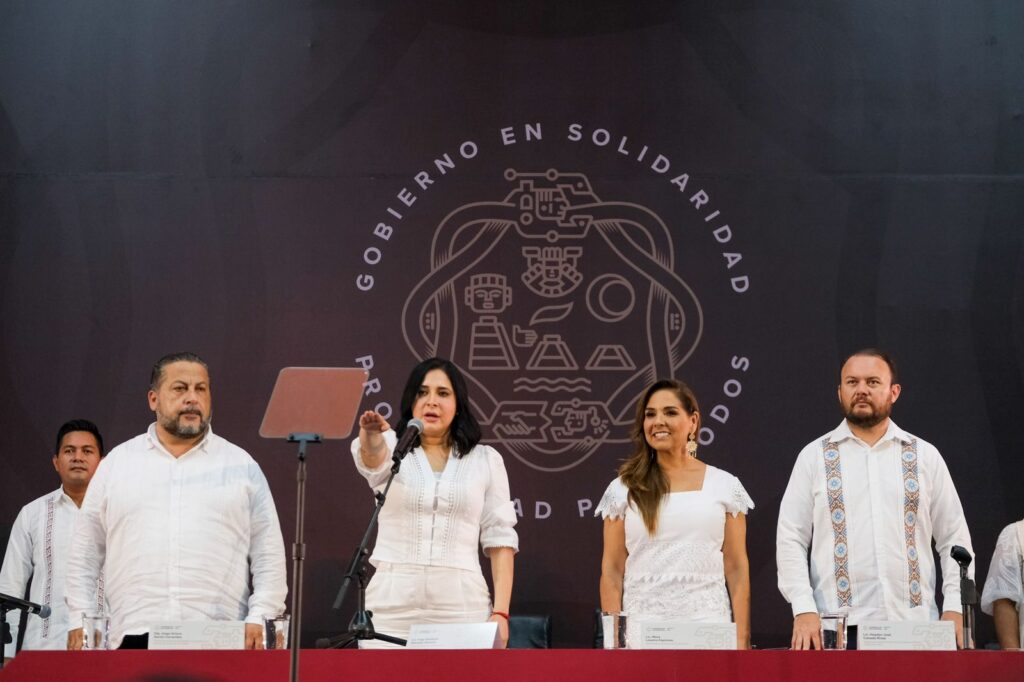 Estefanía Mercado toma protesta como presidenta municipal de Solidaridad