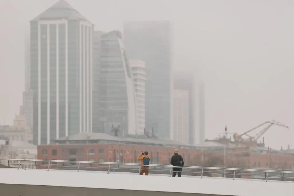 ¿Qué está pasando? Humo causado por incendios en Bolivia cubre a Argentina