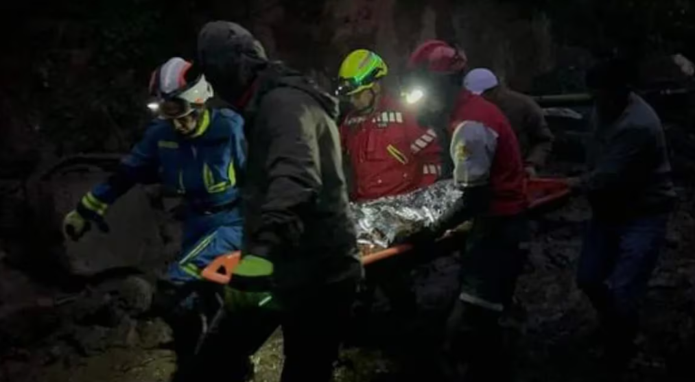 Deslave de cerro en Naucalpan deja 6 muertos y 3 lesionados