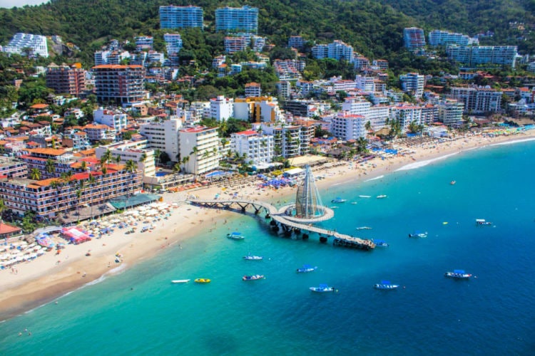 Playa los Muertos en Puerto Vallarta